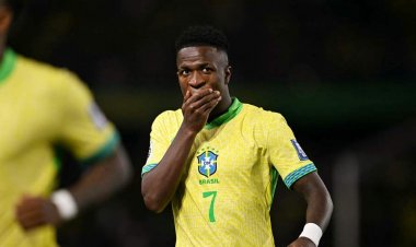 بعد الهزيمة امام الارجنتين.. فينيسيوس ينتقد أداء البرازيل: نحتاج إلى تغييرات