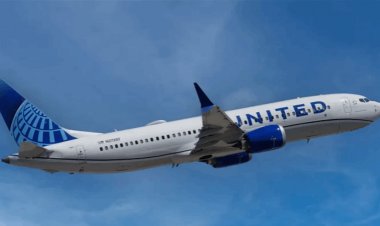 الطيار نسي جواز سفره.. طائرة أمريكية تعود أدراجها بعد الاقلاع