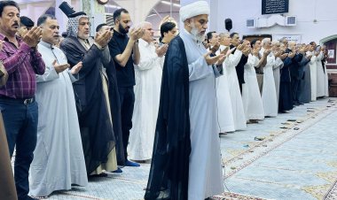 بالصور: وسط حضور غفير.. الناصرية تؤدي صلاة العيد في مسجد الشيخ عباس الكبير