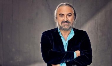 "وصية بحرق جثته".. وفاة مطرب تركي معروف على المسرح (شاهد)