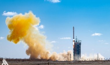 الصين تطلق قمراً صناعياً لاختبار تقنيات الإنترنت الفضائي