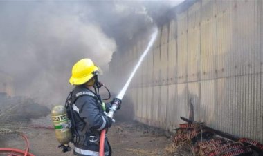 اندلاع حريق في مول تجاري شرقي بغداد