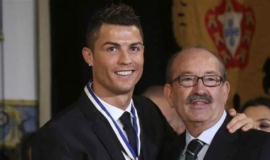 رد فعل مؤثر لرونالدو على نبأ وفاة مكتشفه