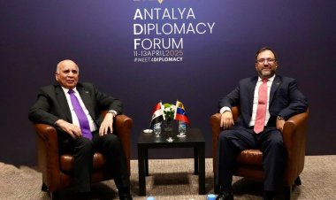 العراق وفنزويلا يبحثان التنسيق المشترك لدعم استقرار الأسواق النفطية العالمية