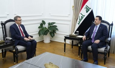 رئيس الوزراء يتسلم دعوة رسمية من الرئيس التركي لحضور اجتماع مجلس التعاون الاستراتيجي