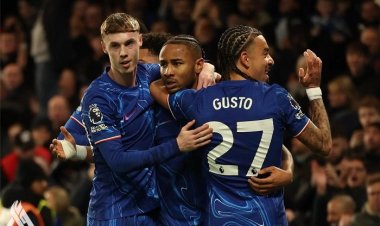 تشيلسي يسابق اندية إنجليزية على نجم لوريان الفرنسي