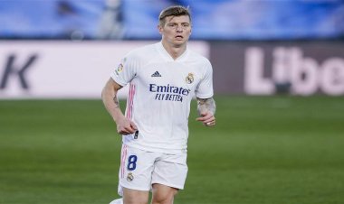 توني كروس: نجم برشلونة أفضل لاعب في العالم الان