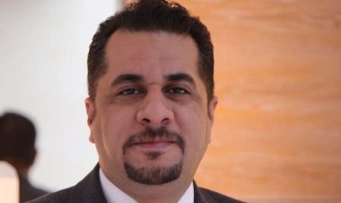 المستشار السياسي لرئيس الوزراء ينفي بناء مصافٍ خارج العراق