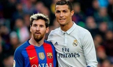 رونالدو في الصدارة وميسي بهذه المرتبة ضمن الرياضيين الأعلى أجرًا بالعالم