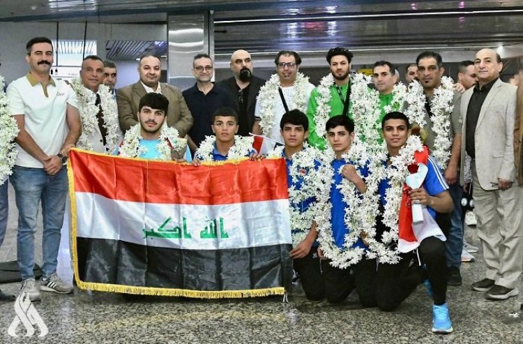 استقبال حافل لأبطال آسيا بالملاكمة بعد إحرازهم نتائج مميزة