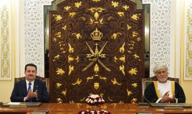 بينها تخص النفط والصناعة.. توقيع اتفاقيتين و24 مذكرة تفاهم بين العراق وعُمان