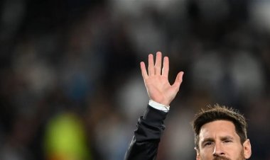 ميسي يختم مسيرته الدولية باحتفال لافت