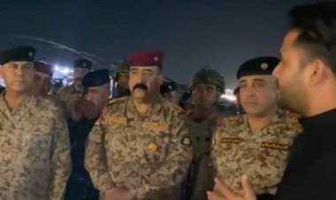 بينما الرصاص يدوي بمعركة منفصلة.. معتصمو منطقة المعامل "يفرشون" معاناتهم امام قائد عمليات بغداد