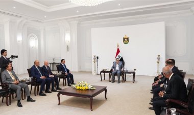 رئيس الوزراء يطلق العمل التنفيذي لأراضي التربويين والمتضمنة 14 ألف قطعة سكنية