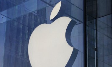 "آبل" تتوقف عن دعم 3 هواتف "آيفون"