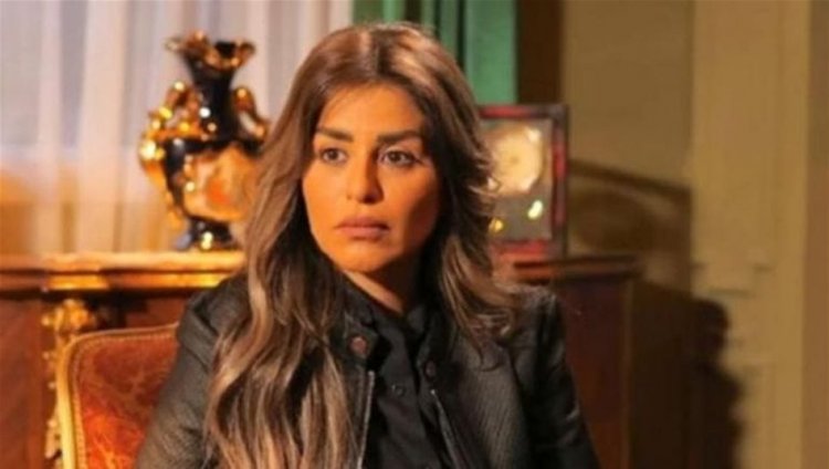 ممثلة مصرية تتهم جيرانها بـ"القتل".. قطتها اختفت وتركت صغارها