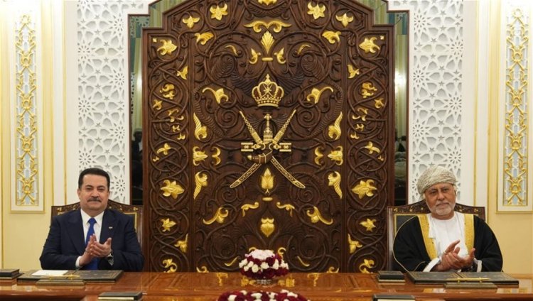 بينها تخص النفط والصناعة.. توقيع اتفاقيتين و24 مذكرة تفاهم بين العراق وعُمان