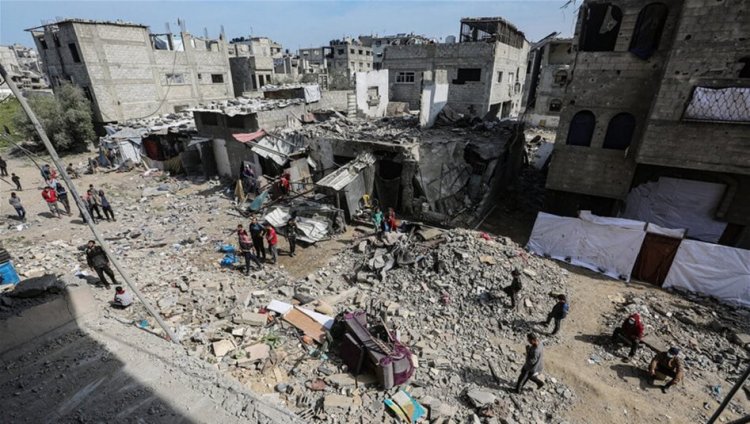 لحظة قصف برج مشتهى في غزة