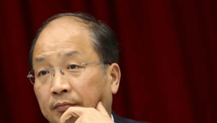 بتهمة الفساد.. الصين تحقق مع الرئيس السابق لهيئة الرقابة المالية