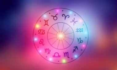 حظك اليوم 17-11-2025: فرص جديدة وتحديات تحتاج لتوازن!