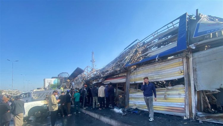 الصباح يكشف أهوال نيران الليل.. عدسة السومرية ترصد آثار حريق الطالبية والخسائر "مئات الملايين" (صور)