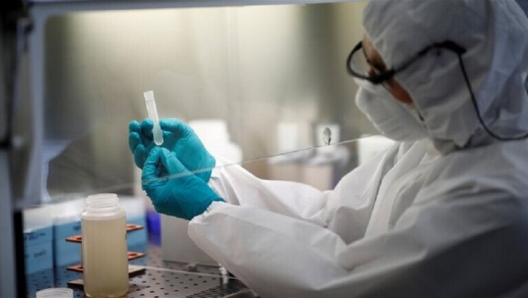 عالم روسي يكشف مفاجأة ساعدت البشر على مواجهة كورونا