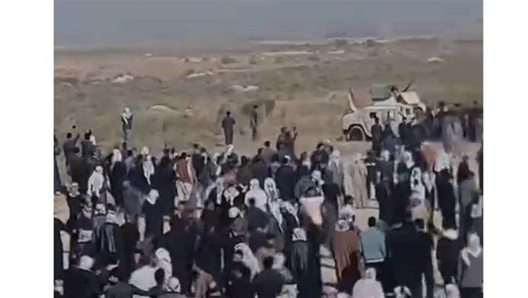 وسط تواجد الجيش.. أسلحة متوسطة و"قاذفات" واطلاق نار كثيف في تشييع شيخ عشيرة بميسان (فيديو)