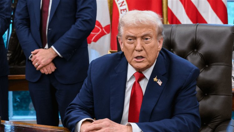 2.4 مليون كلمة قالها ترامب للصحفيين