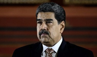 المعارضة الفنزويلية: مادورو أزيح بعد رفضه التفاوض وسنطلق سراح السجناء السياسيين