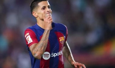 كانسيلو يحدث ضجة في أروقة برشلونة.. السبب الهلال السعودي