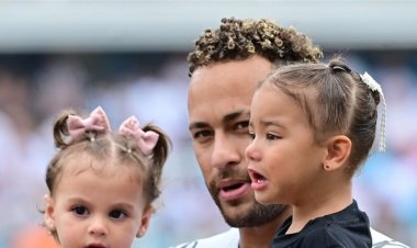 سانتوس البرازيلي يحسم مستقبل نجمه نيمار.. هل سيبقى؟