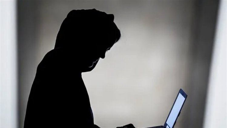 تصاعد الابتزاز الإلكتروني يهدد الأمن المجتمعي.. إليك طرق المواجهة