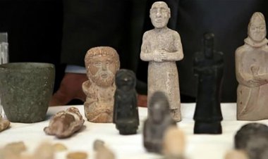 ضبط 255 قطعة اثرية مخبأةً في مقالعَ مهجورةٍ بين البصرة وذي قار